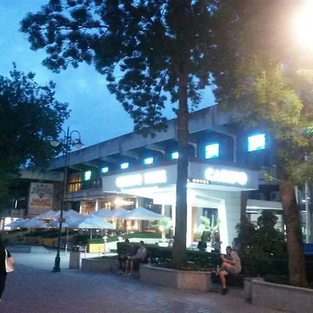 Отделнаголяма Стая На Партерен Этаж Apartment Varna